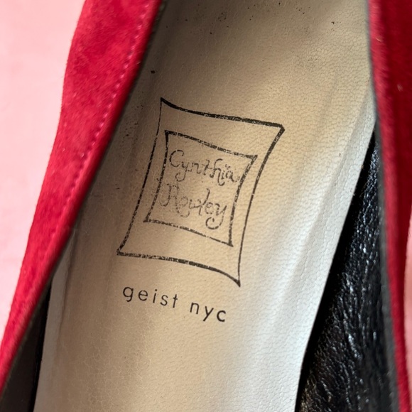 Cynthia Rowley Geist NYC pointy tow pumps - Picture 8 of 8